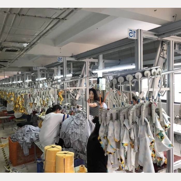 guangzhou-clothing-manufacturer-redefined-fashion-manufacturing-2